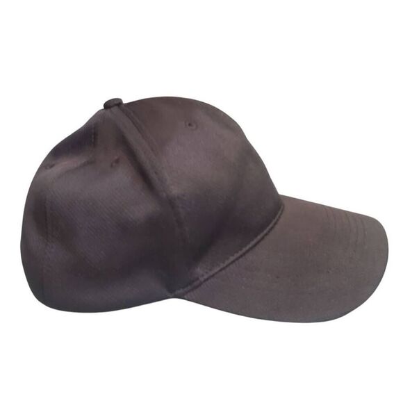 Iconic Taco Bell Employee Crew Member Embroidered Logo Black Snapback Hat - Picture 2 of 6